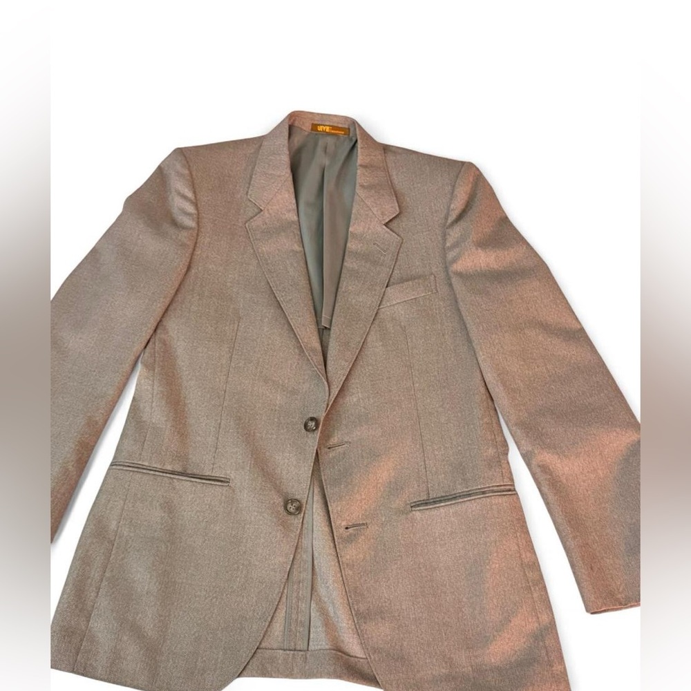 Elegant Tan women’s Blazer